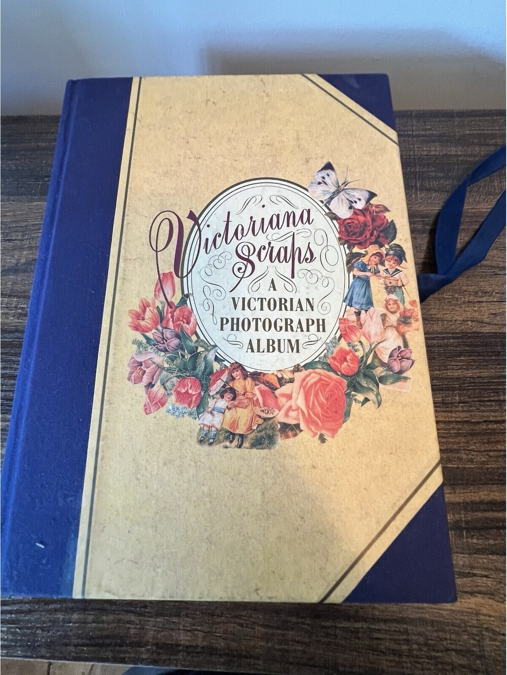 Victoriana Scraps-A Victorian Photograph Album 1995 England